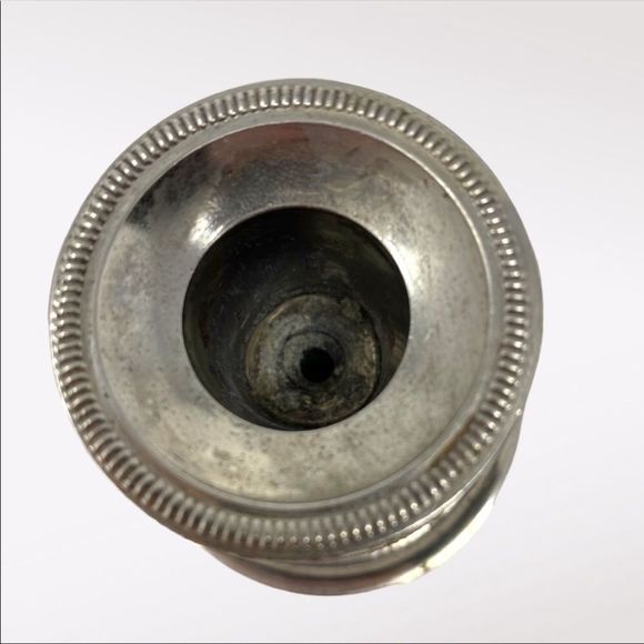 VINTAGE | 2 Silver Plated Candlestick Holders - Picture 6 of 11